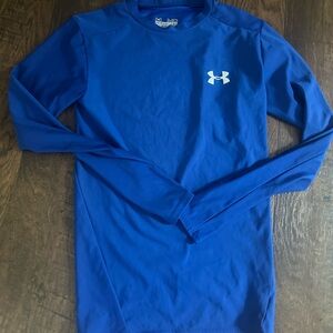 Medium long sleeve blue under armor shirt/kids